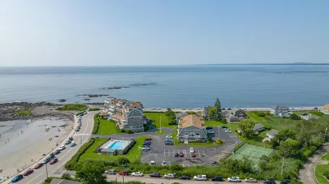 143 Beach Avenue Kennebunk ME 04043