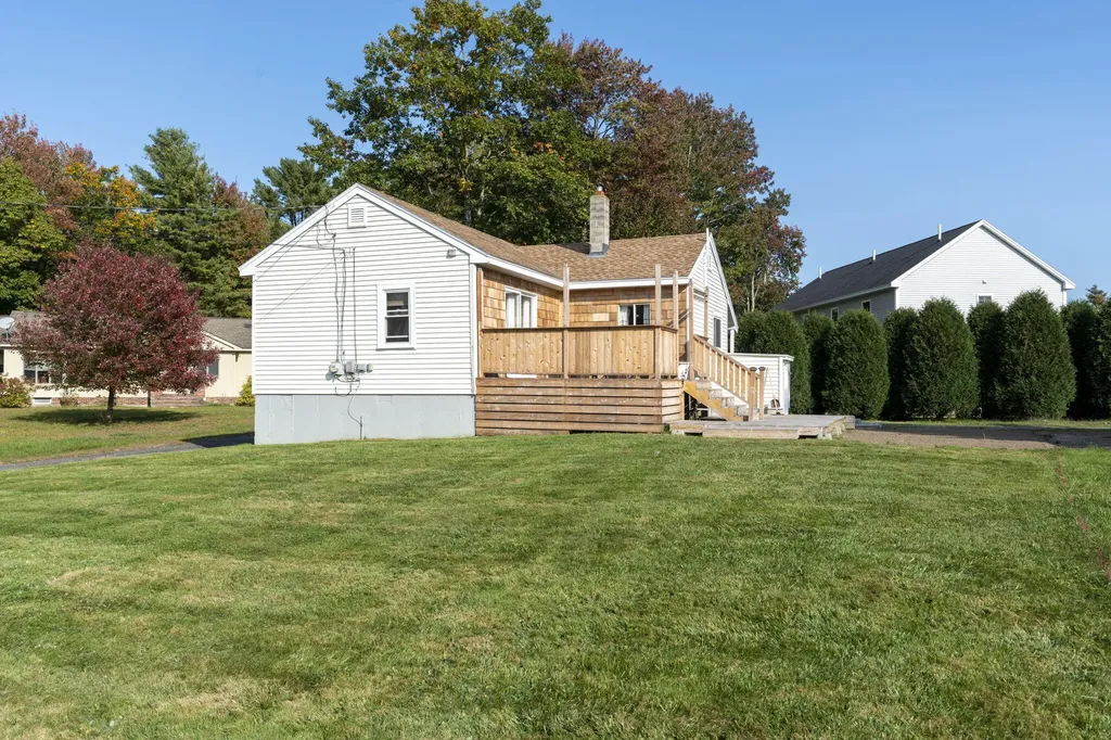 110 Harrisburg Avenue Westbrook ME 04092