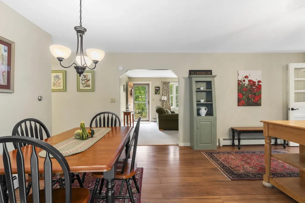 133 Egypt Road Damariscotta ME 04543