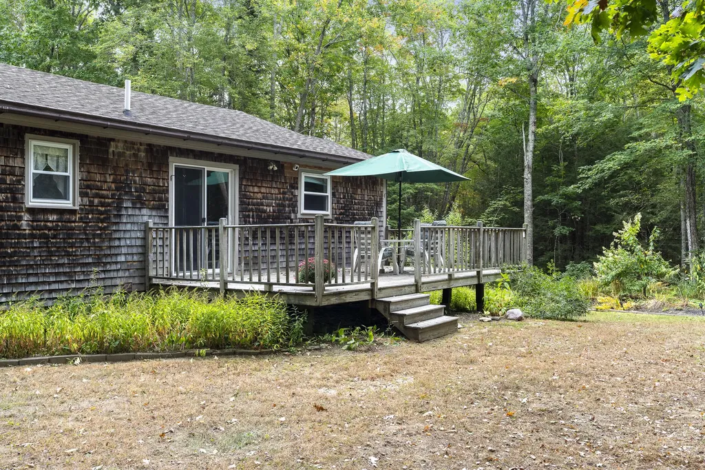 133 Egypt Road Damariscotta ME 04543