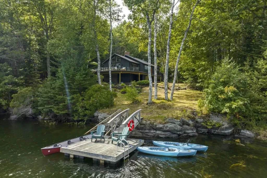 208 Lakeside Drive Boothbay Harbor ME 04538