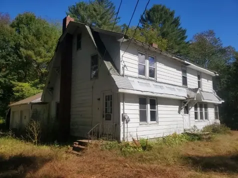 13 Brown Road Oxford ME 04270
