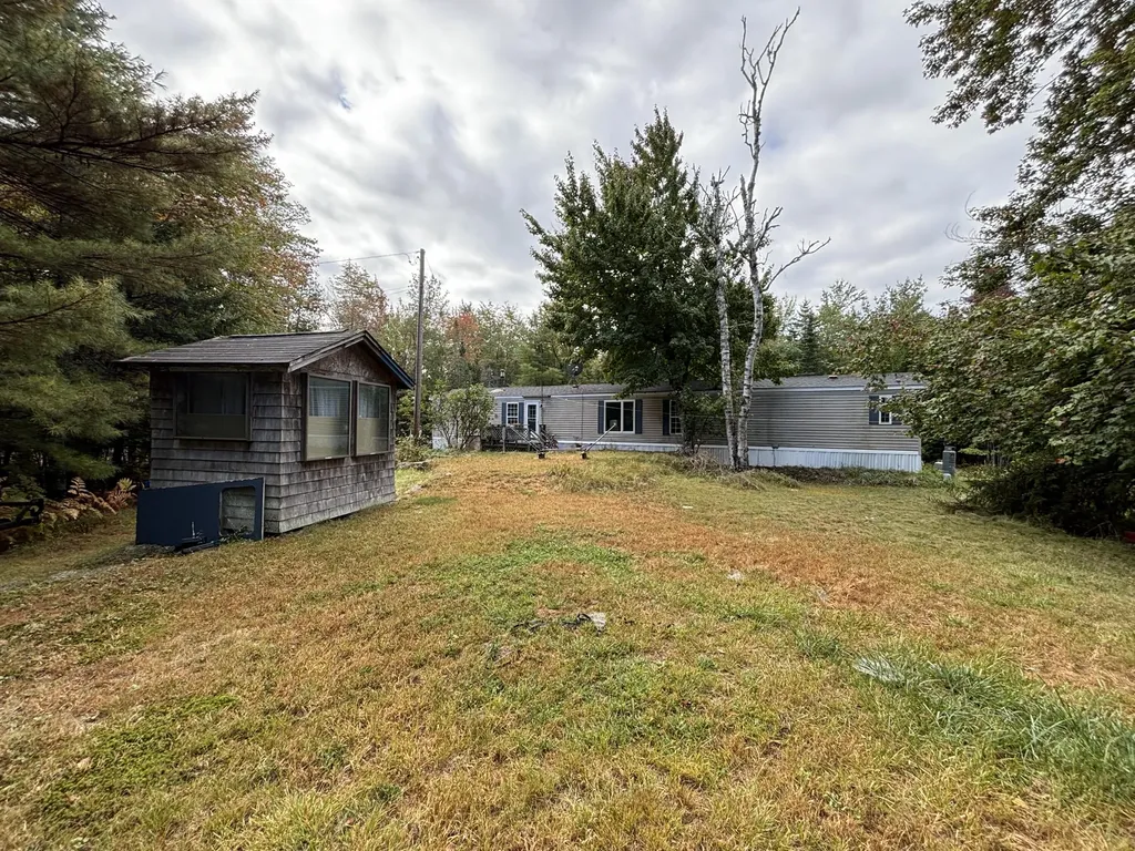261 S Bay Road Franklin ME 04634