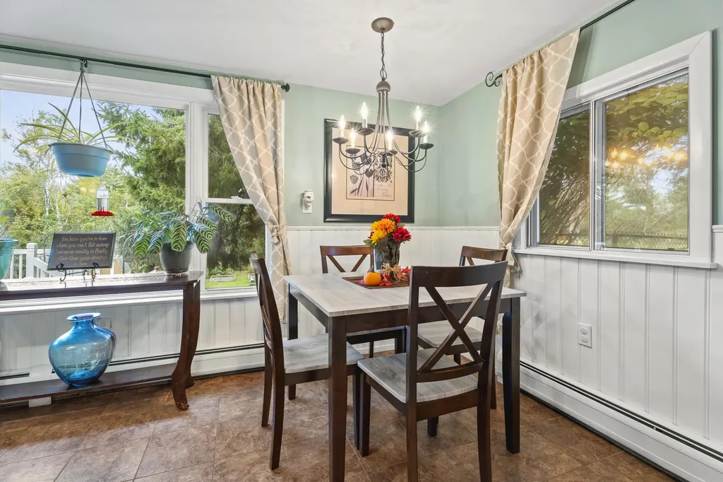 1146 Essex Street Bangor ME 04401