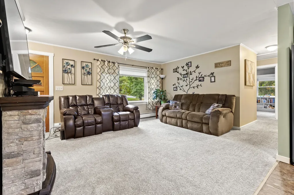 1146 Essex Street Bangor ME 04401