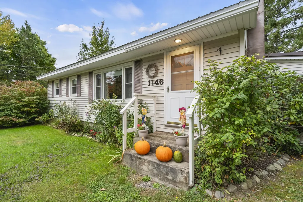 1146 Essex Street Bangor ME 04401