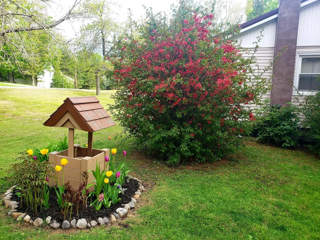 1146 Essex Street Bangor ME 04401