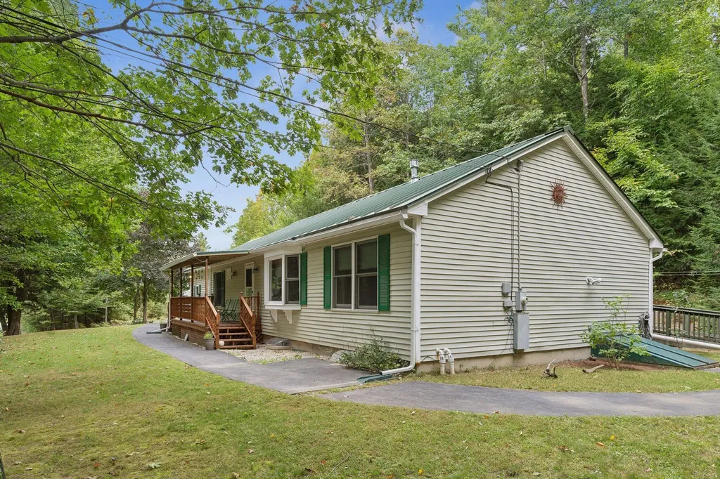 189 Bog Road Augusta ME 04330