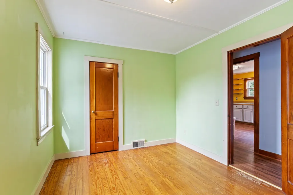 121 Highland Avenue Winthrop ME 04364