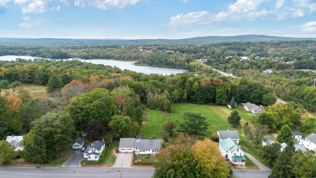 121 Highland Avenue Winthrop ME 04364