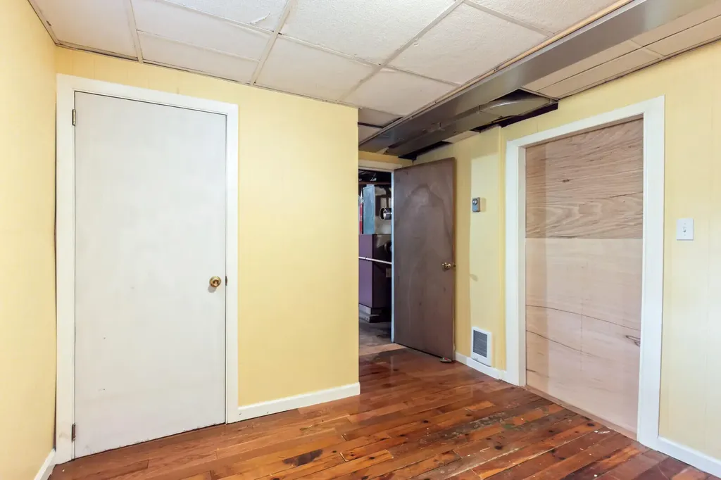 121 Highland Avenue Winthrop ME 04364