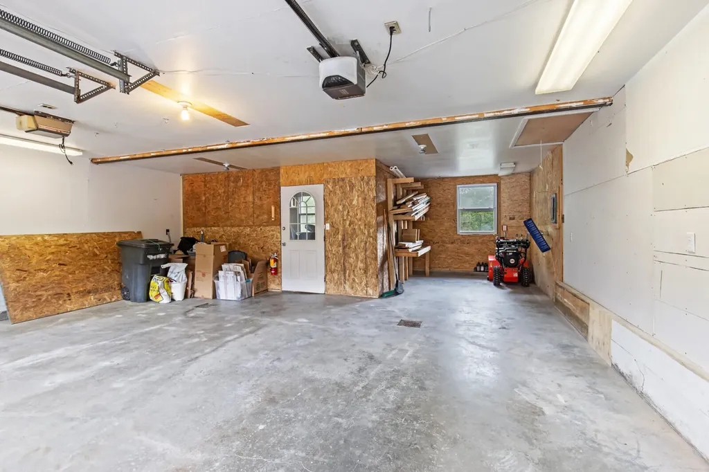 121 Highland Avenue Winthrop ME 04364