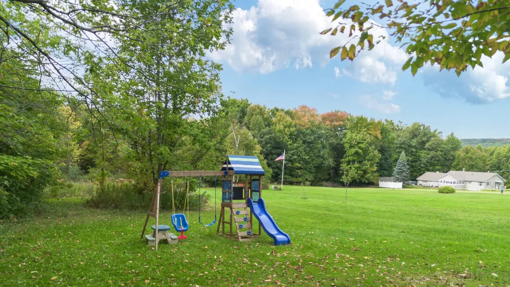 121 Highland Avenue Winthrop ME 04364