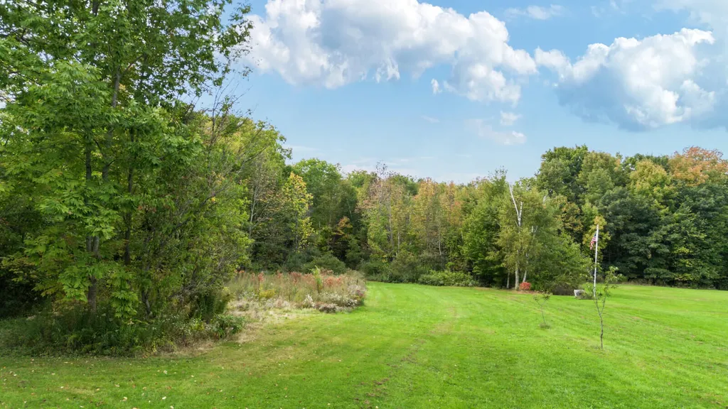 121 Highland Avenue Winthrop ME 04364