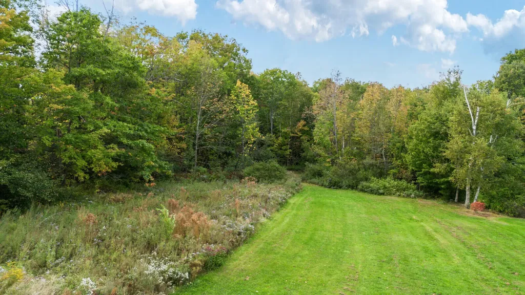 121 Highland Avenue Winthrop ME 04364