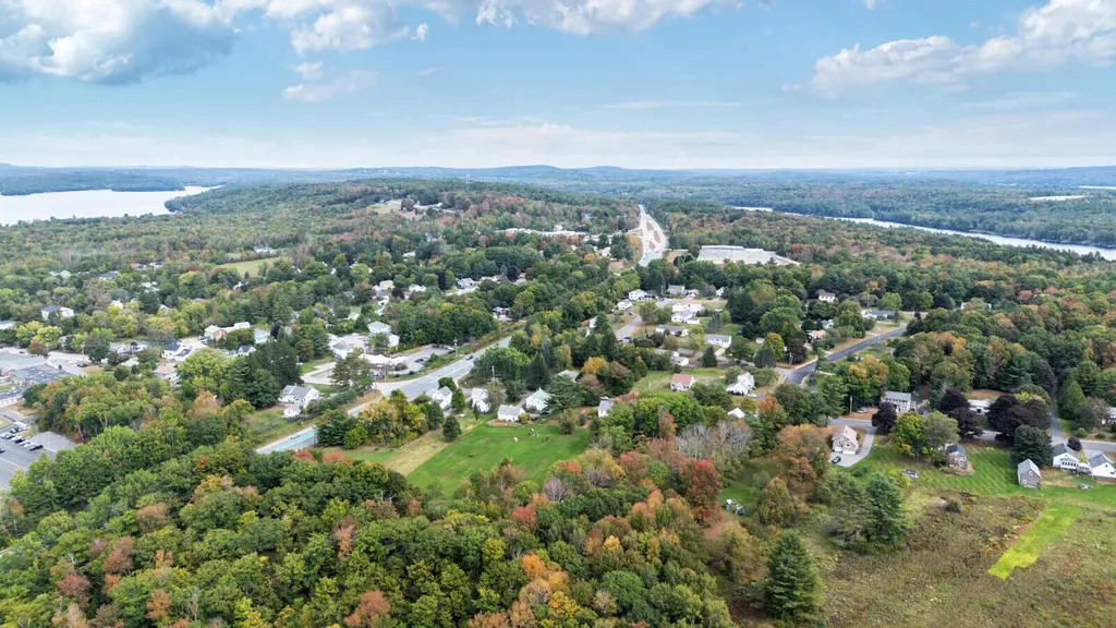 121 Highland Avenue Winthrop ME 04364