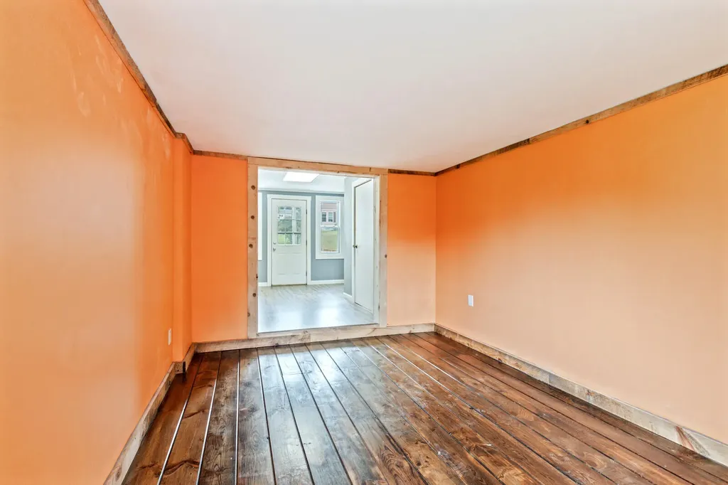 121 Highland Avenue Winthrop ME 04364