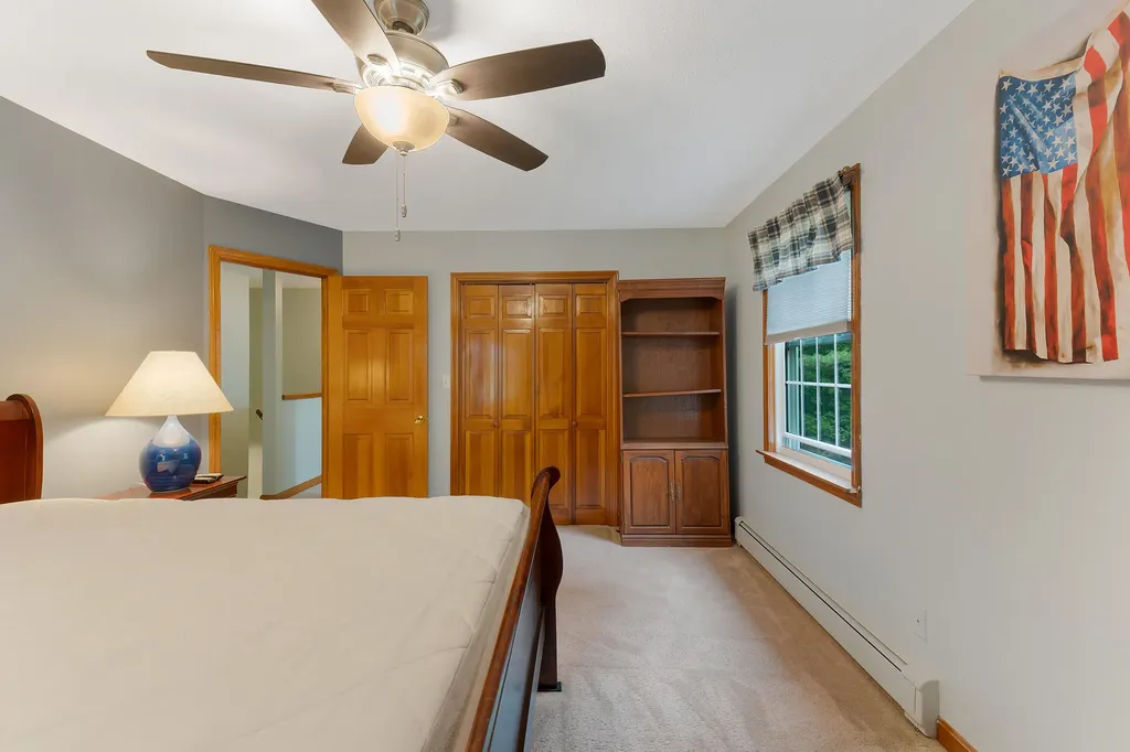 17 Sheffield Avenue Lewiston ME 04240