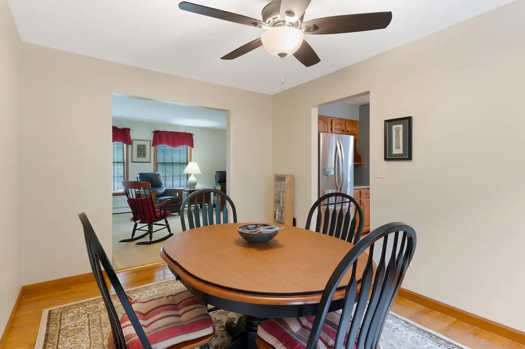 17 Sheffield Avenue Lewiston ME 04240