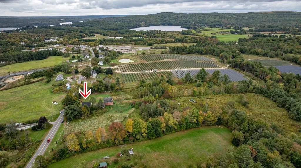 230 Appleton Road Union ME 04862