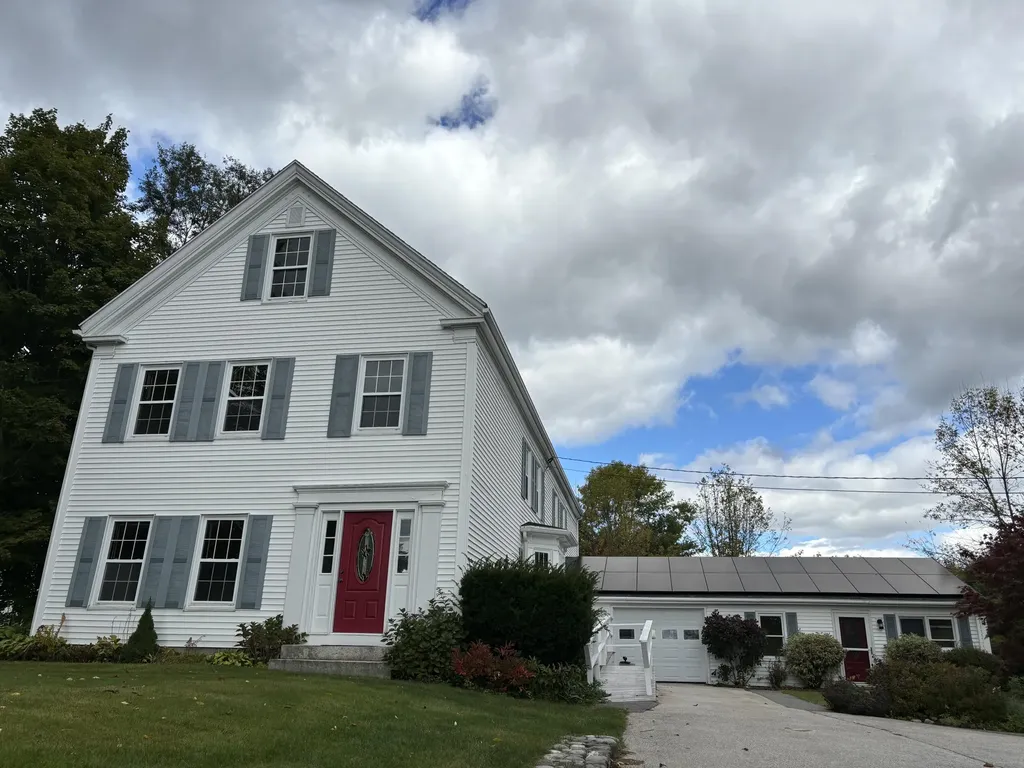 186 Main Street Warren ME 04864