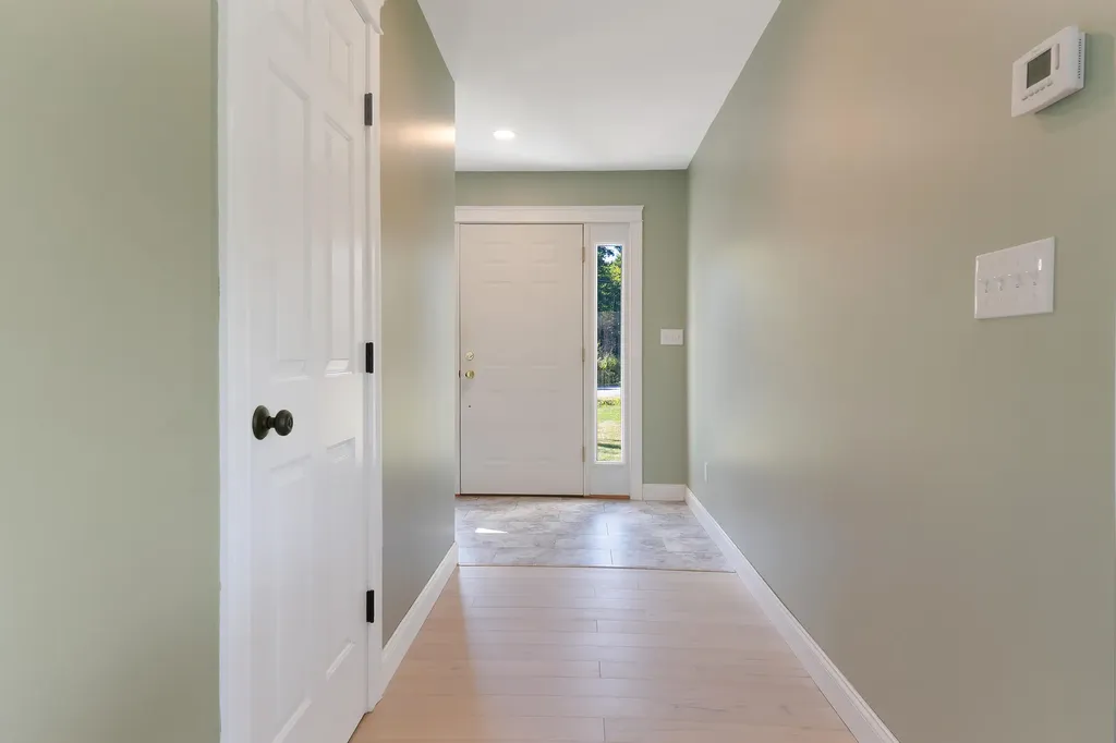 38 Jeffery Road Minot ME 04258