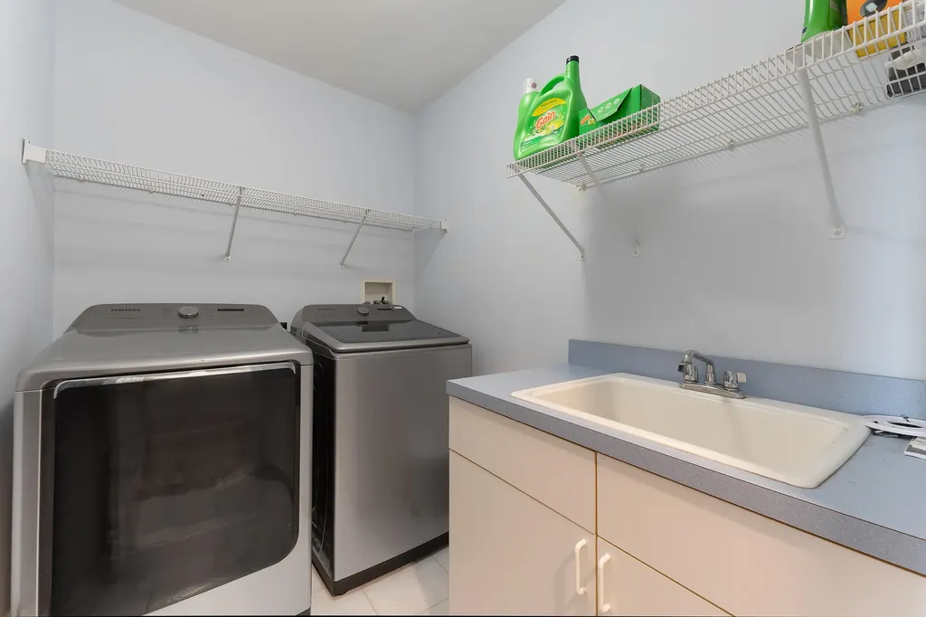 38 Jeffery Road Minot ME 04258