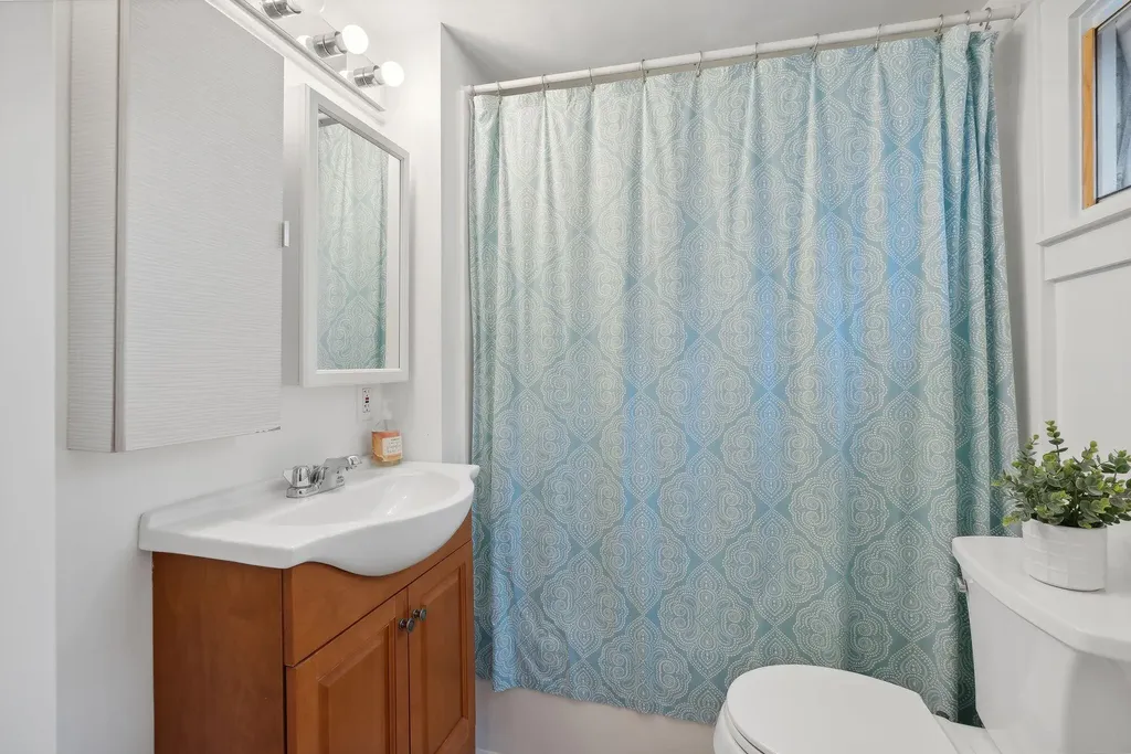 132 Beach Street Saco ME 04072