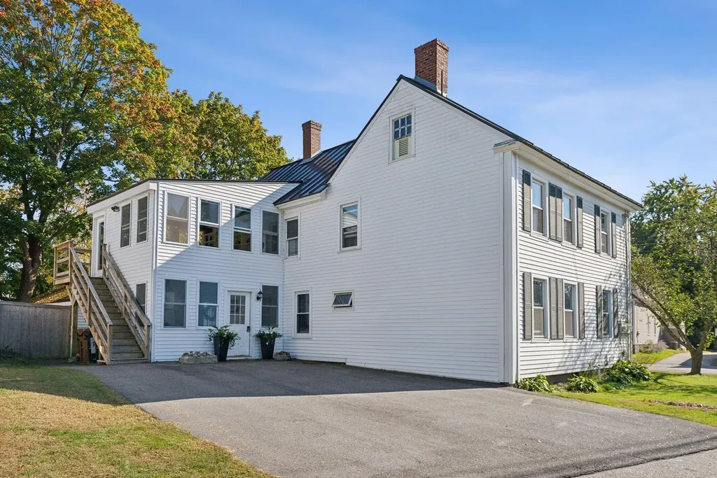 132 Beach Street Saco ME 04072
