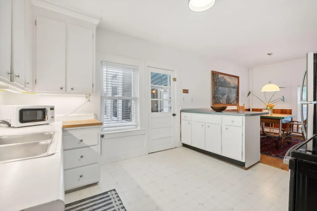 132 Beach Street Saco ME 04072