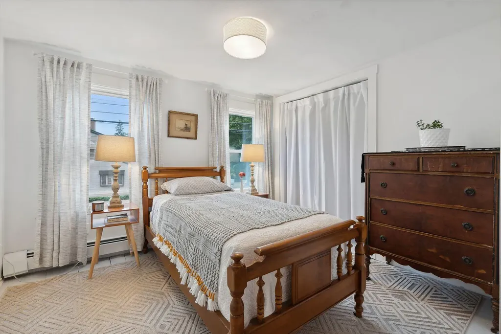132 Beach Street Saco ME 04072