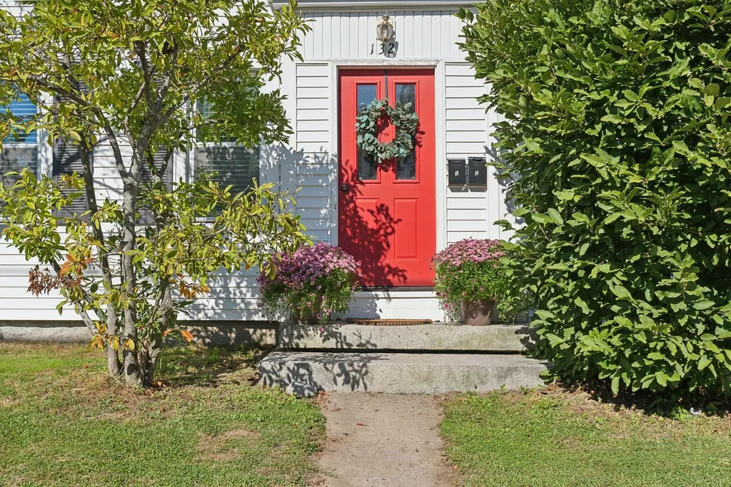 132 Beach Street Saco ME 04072