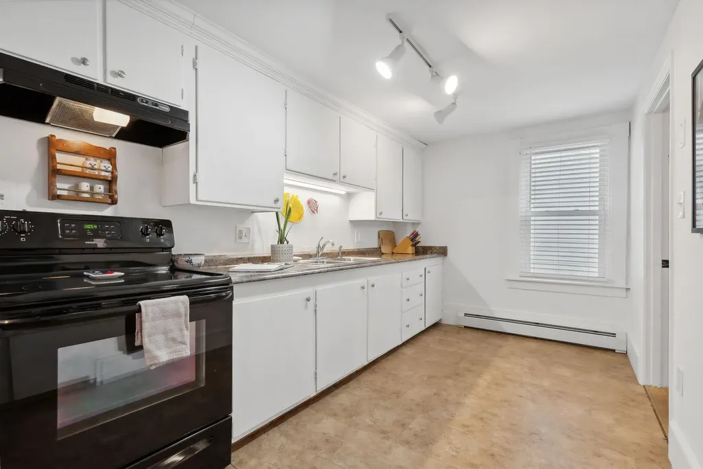132 Beach Street Saco ME 04072