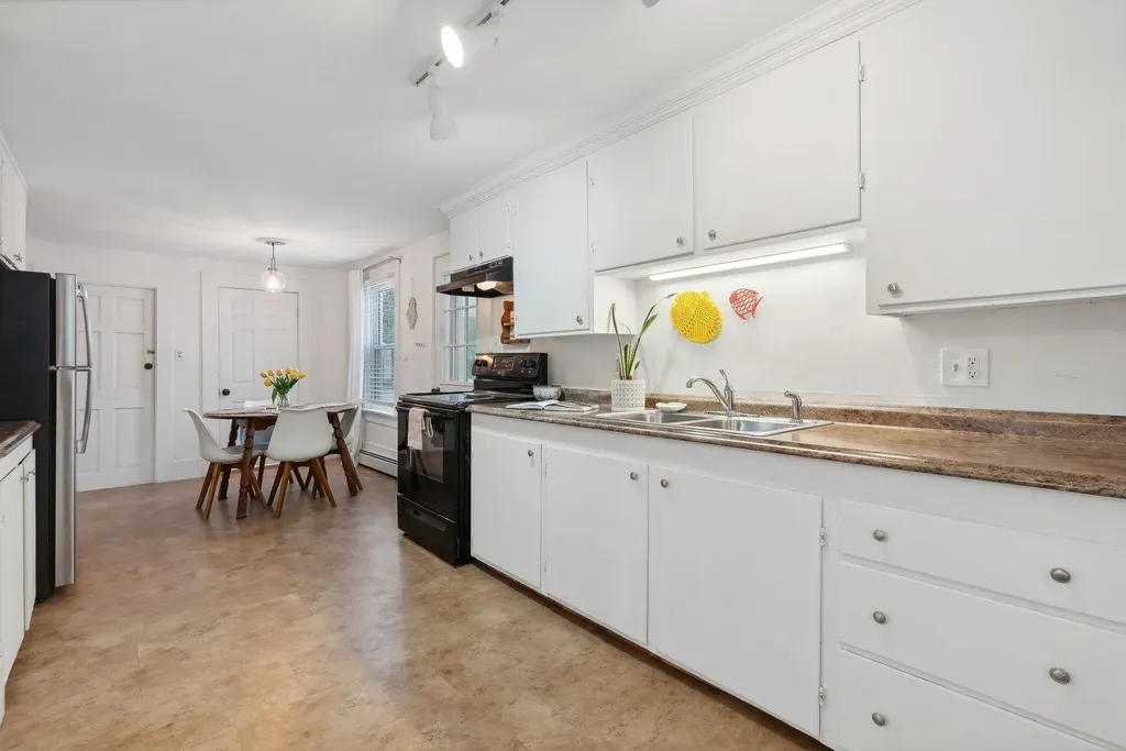 132 Beach Street Saco ME 04072