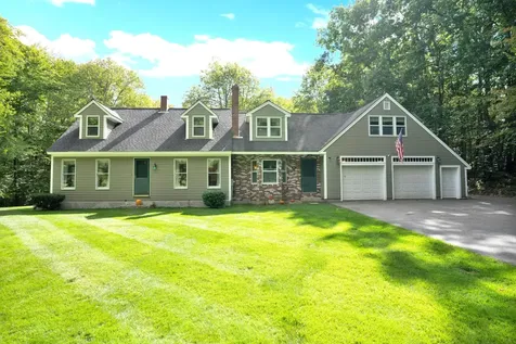 15 Crockett Road Gorham ME 04038