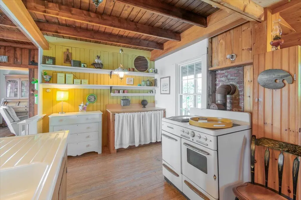 111 Long Cove Point Road Bristol ME 04541