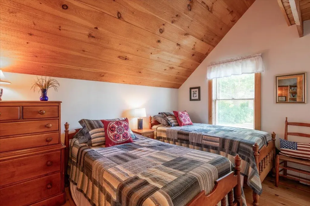 111 Long Cove Point Road Bristol ME 04541