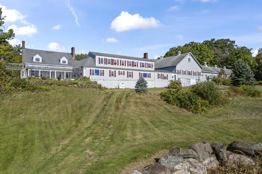 19 Moose Run Drive Monmouth ME 04259