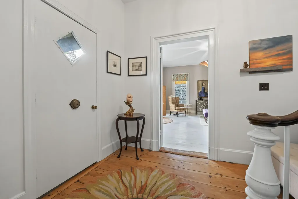 14 Hodge Street Wiscasset ME 04578
