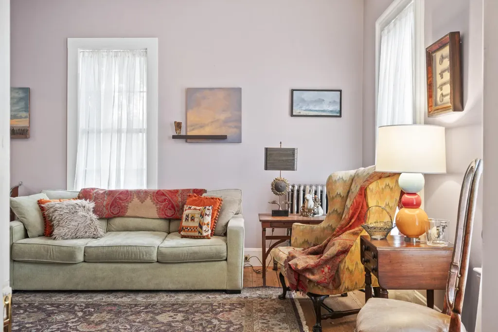 14 Hodge Street Wiscasset ME 04578
