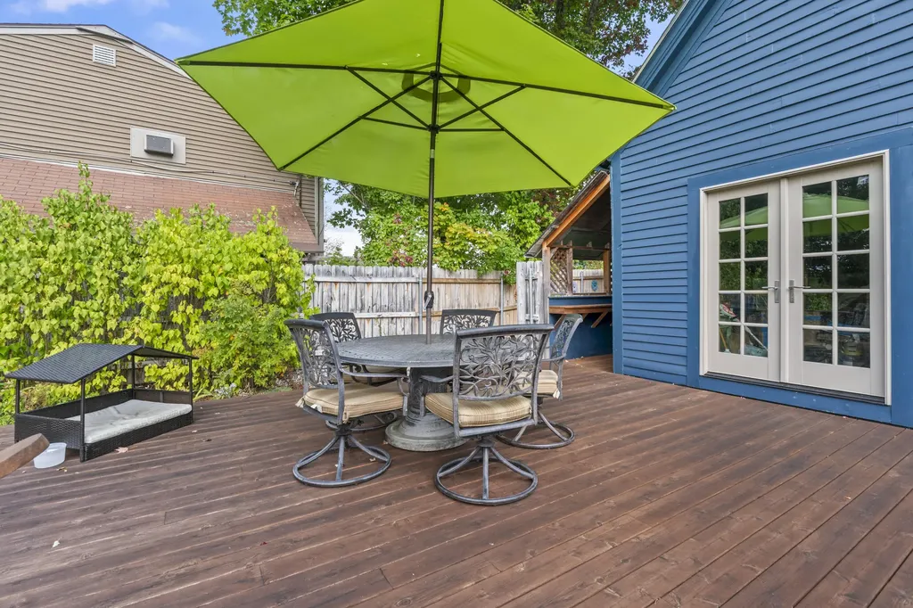 14 Hodge Street Wiscasset ME 04578