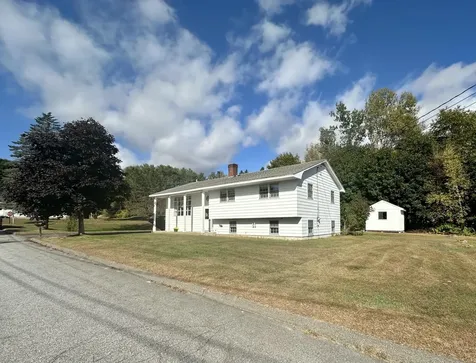10 Loudine Avenue Rumford ME 04276