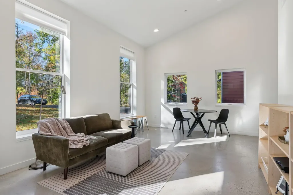 38 Mattie Lane Durham ME 04222
