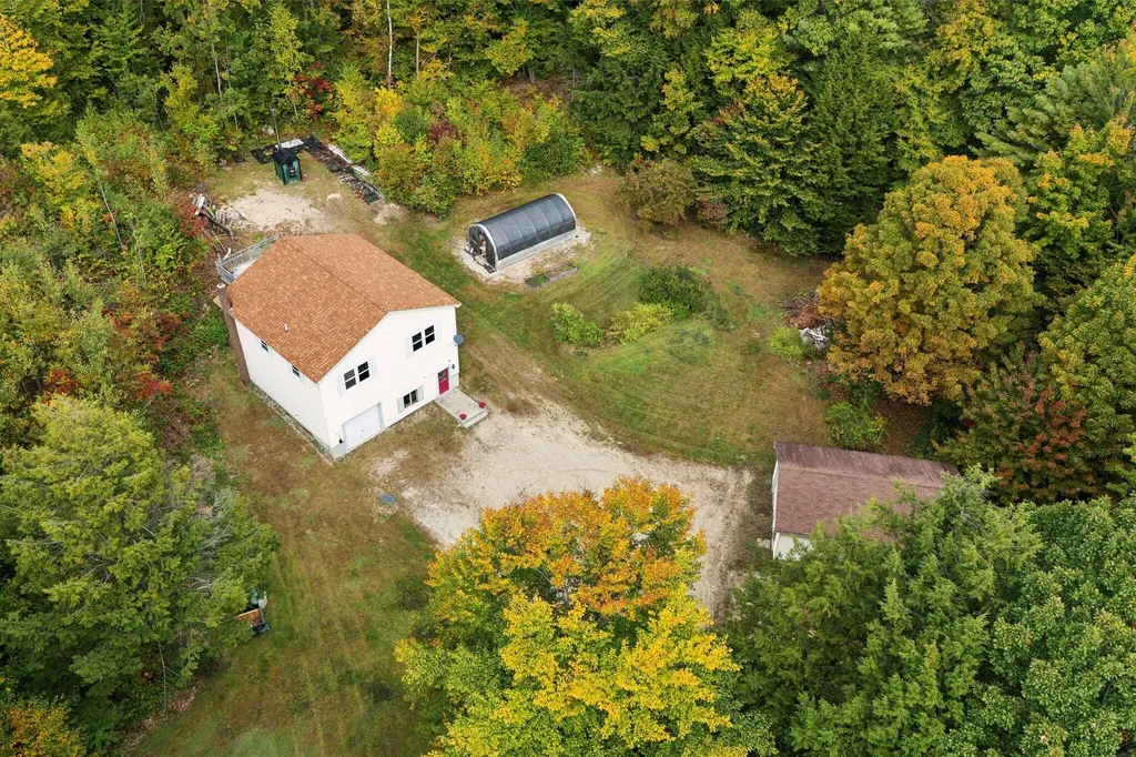 316 Back Street Hebron ME 04238