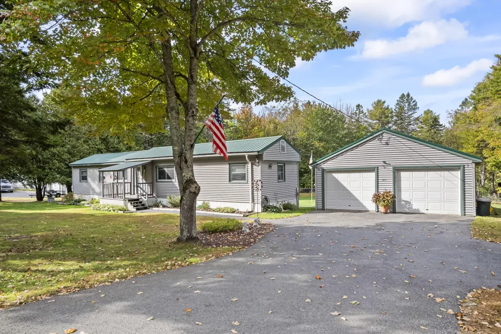 493 Wing Road Hermon ME 04401