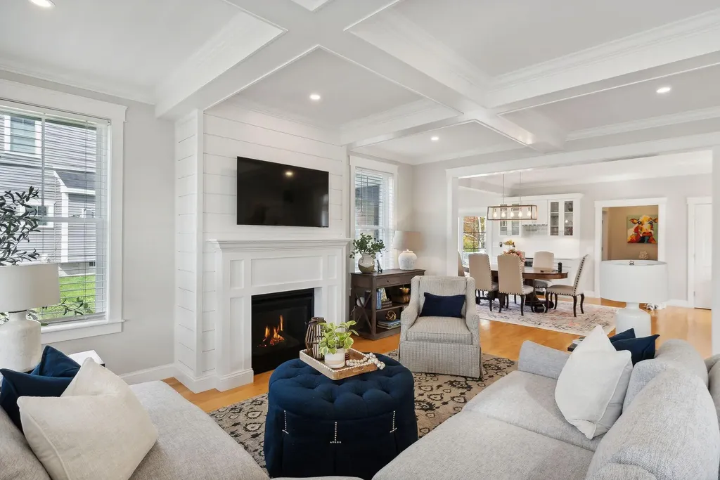 121 Stewart Drive Scarborough ME 04074