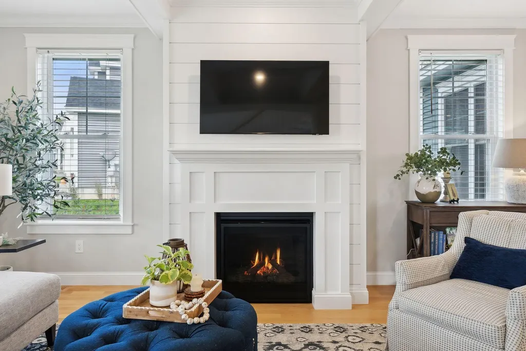 121 Stewart Drive Scarborough ME 04074
