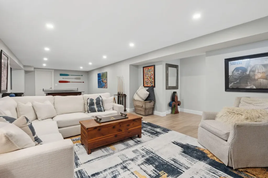 121 Stewart Drive Scarborough ME 04074