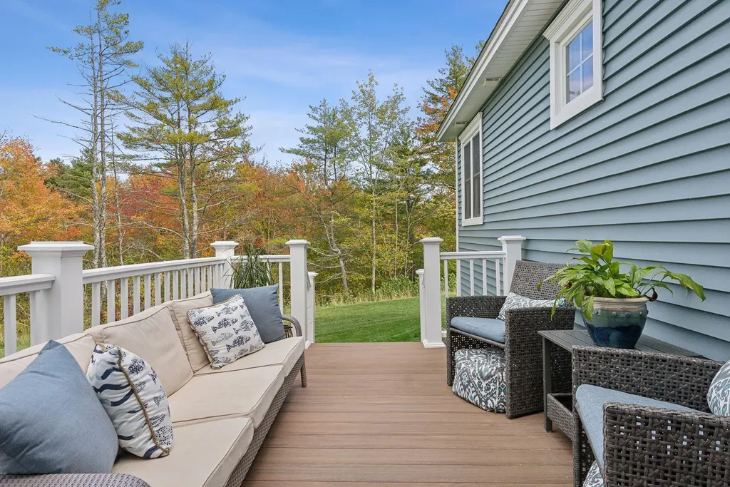121 Stewart Drive Scarborough ME 04074