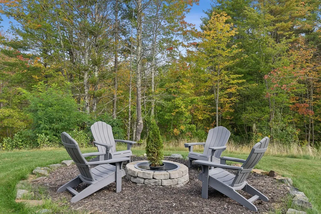 121 Stewart Drive Scarborough ME 04074